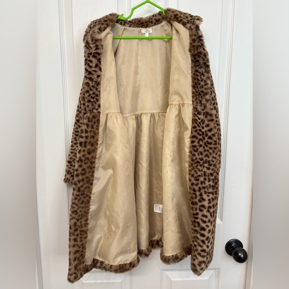 Leopard Faux Fur Dress Coat | Tahari Girls 7 - Picture 5 of 11